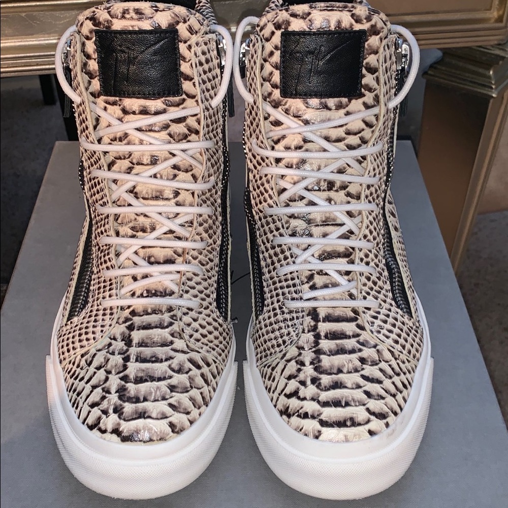 MEN’S GIUSEPPE ZANOTTI SNEAKERS